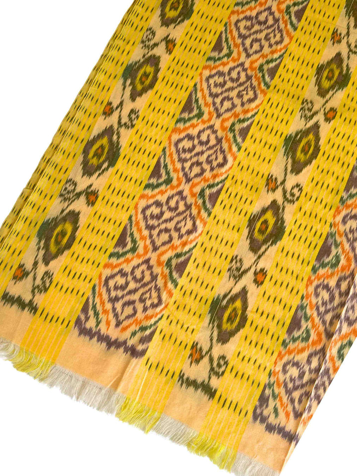Wula Ledo Sumba Ikat - moon-sun balance Sarong Feather & Find 