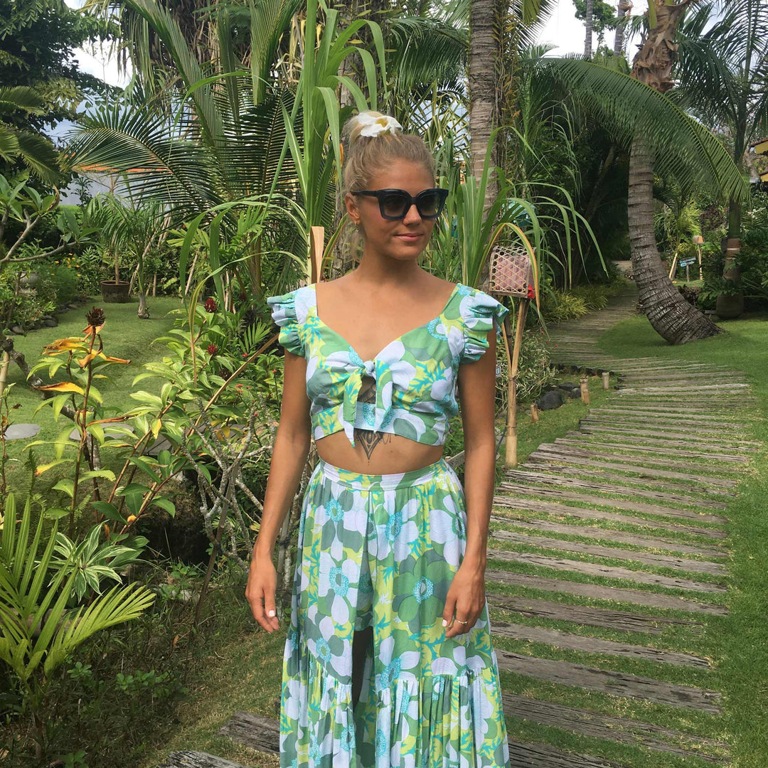 Lemurian Top Top Feather & Find 